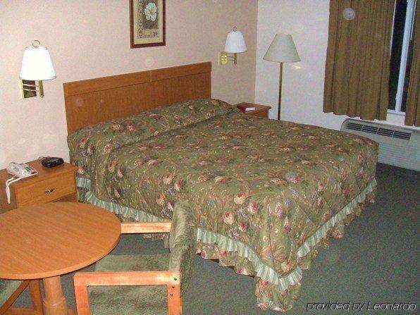 Quality Inn Hamilton Room photo